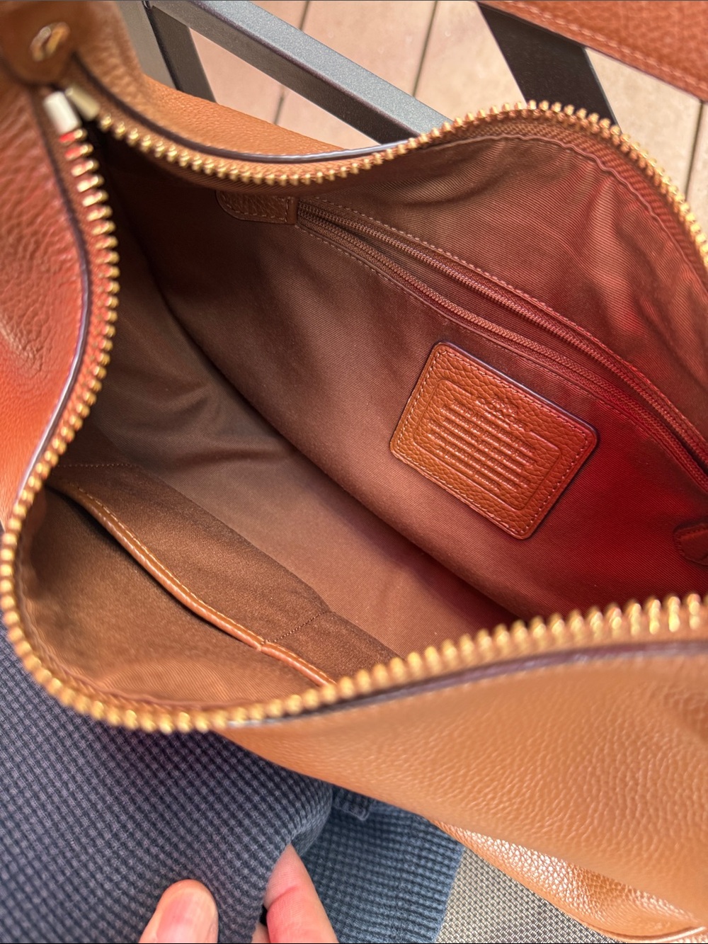 Coach Harley Tan Pebbled Leather Shoulder Hobo with Gold Logo - Picture 4 of 5